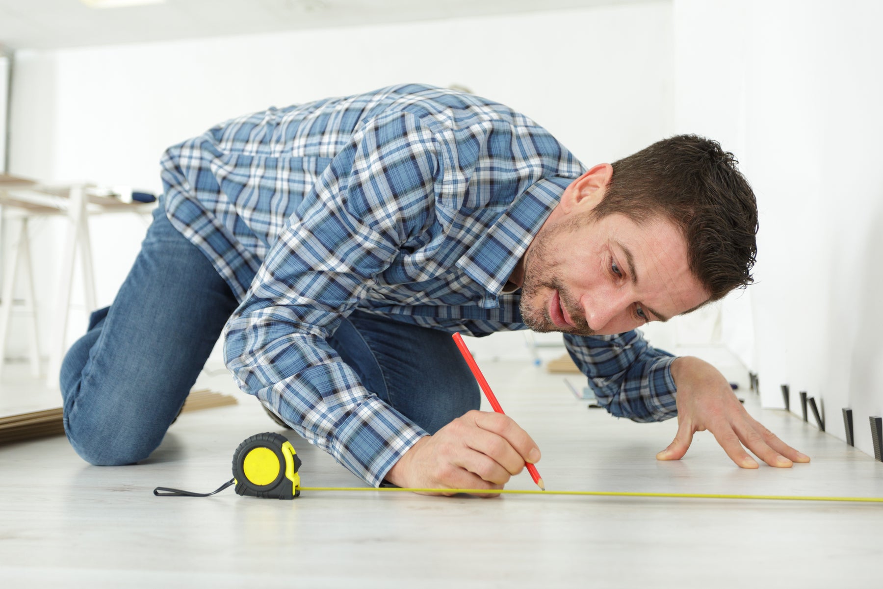 Using a Laser Meter for Flooring Projects