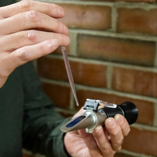 Mastering Your Brew: How to Use a Refractometer for Effective Brewing