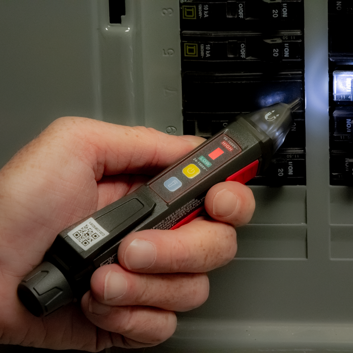 Use the ET350 Non-Contact Voltage Detector Pen to Quickly Determine the Presence of Magnetic Fields